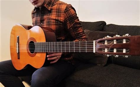 5 Best Yamaha Acoustic Guitars For Beginners In 2021 Buyer S Guide 5 Best Yamaha Acoustic Guitars For Beginners In 2021 Buyer S Guide