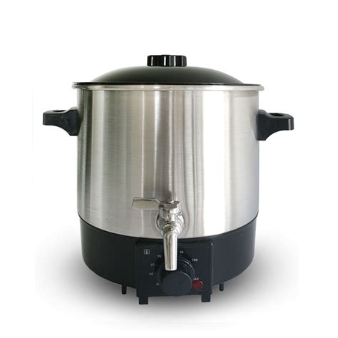 Effortless Elegance: How a Candle Wax Melter is the Hearth of Cozy Ambiance