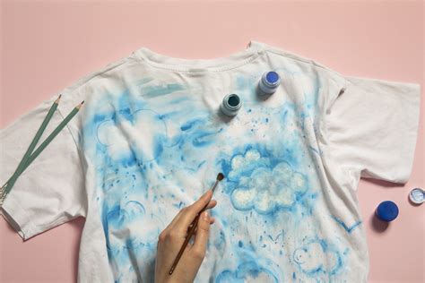 5 Cara Hilangkan Noda Cat