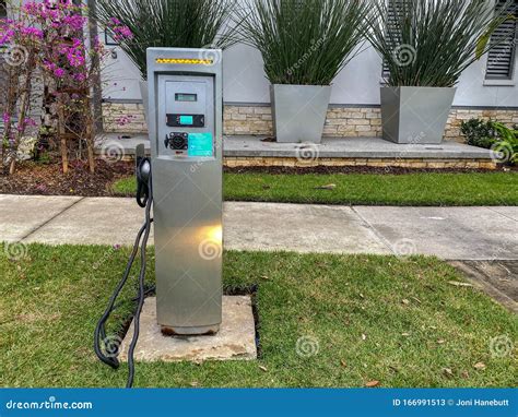 Orlando Electric Car Charging Stations