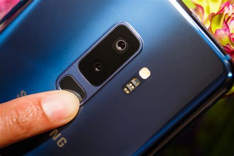 Galaxy S9 Review A Lesser Camera Puts Samsung S Smaller Phone In Second Place Cnet