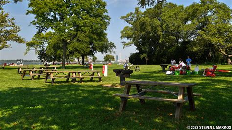 Discover Why Governors Island Picnic Point Is Perfect for Summer Relaxation