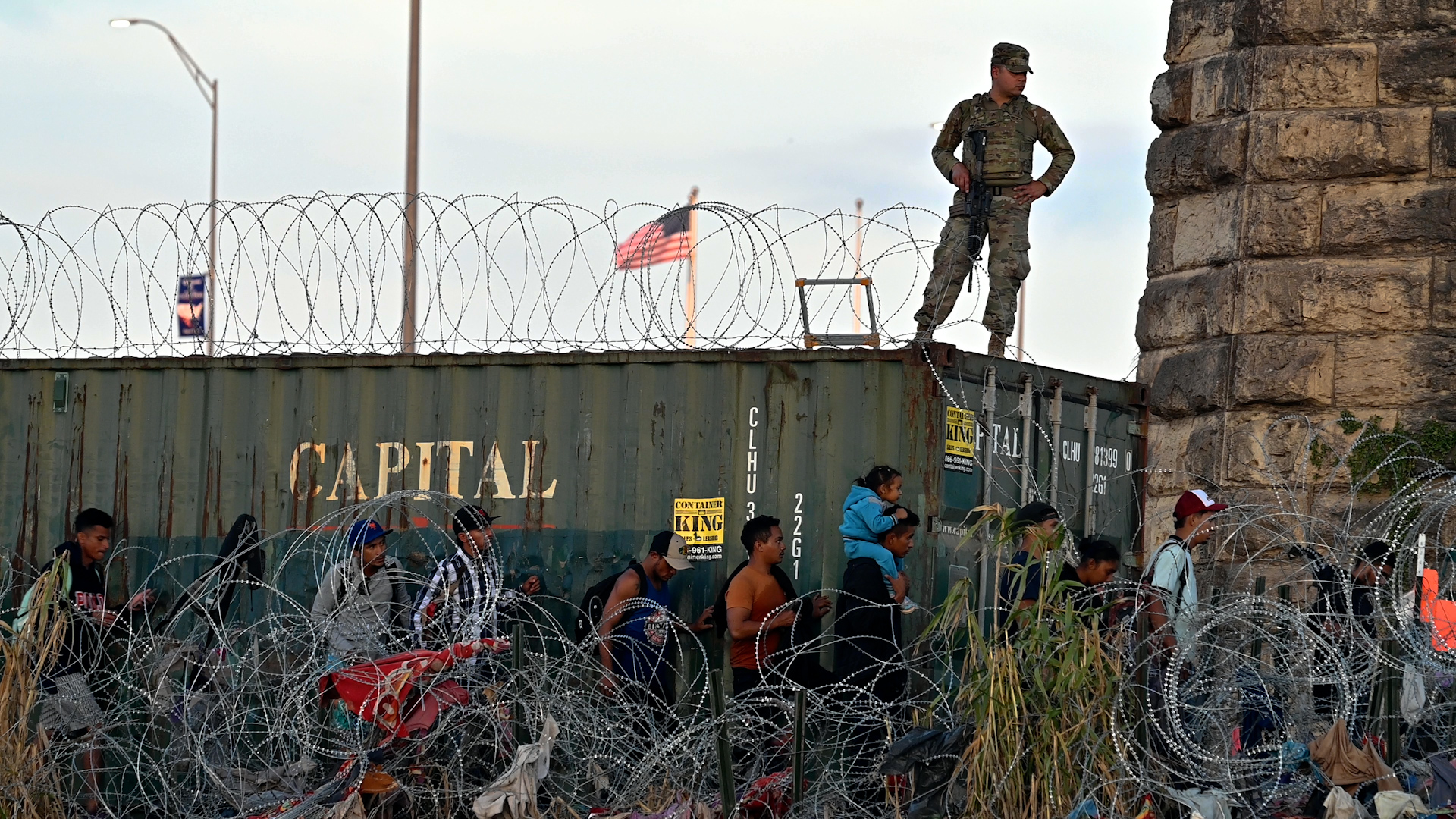 How Many Nickels Are In $2