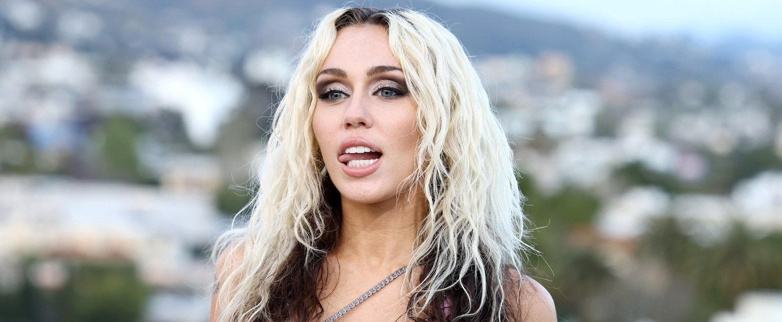 Miley Cyrus Hot Pics