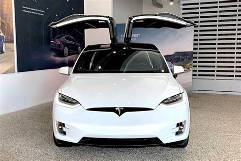 Tesla Falcon Doors Everything You Need To Know That Tesla Channel Tesla Falcon Doors Everything You Need To Know That Tesla Channel