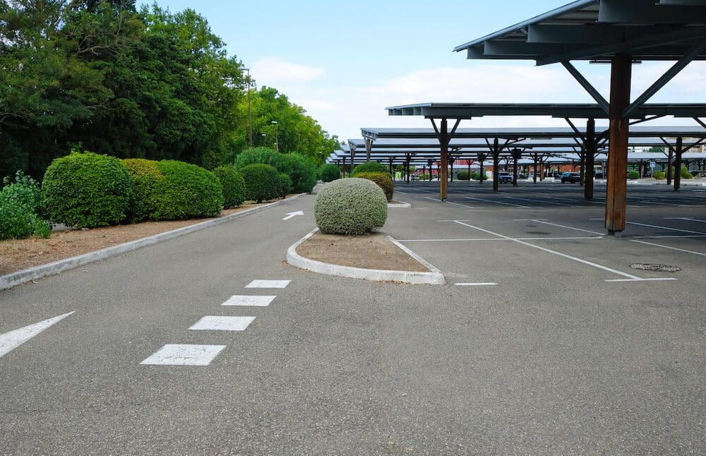 The Importance Of Reflective Pavement Markers For Road Safety Transline Industries The Importance Of Reflective Pavement Markers For Road Safety Transline Industries