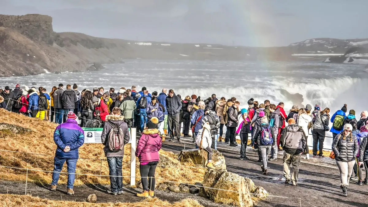 The Worst Tourist Traps In Los Angeles That Locals Desperately Want You To Avoid The Worst Tourist Traps In Los Angeles That Locals Desperately Want You To Avoid