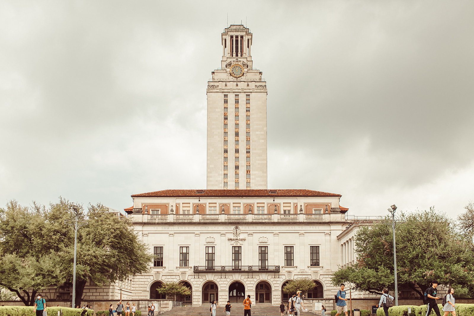 Ut Austin Quest