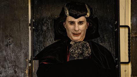 Vampires in Gem City Release Date Revealed: Shadows Await the Nightfall