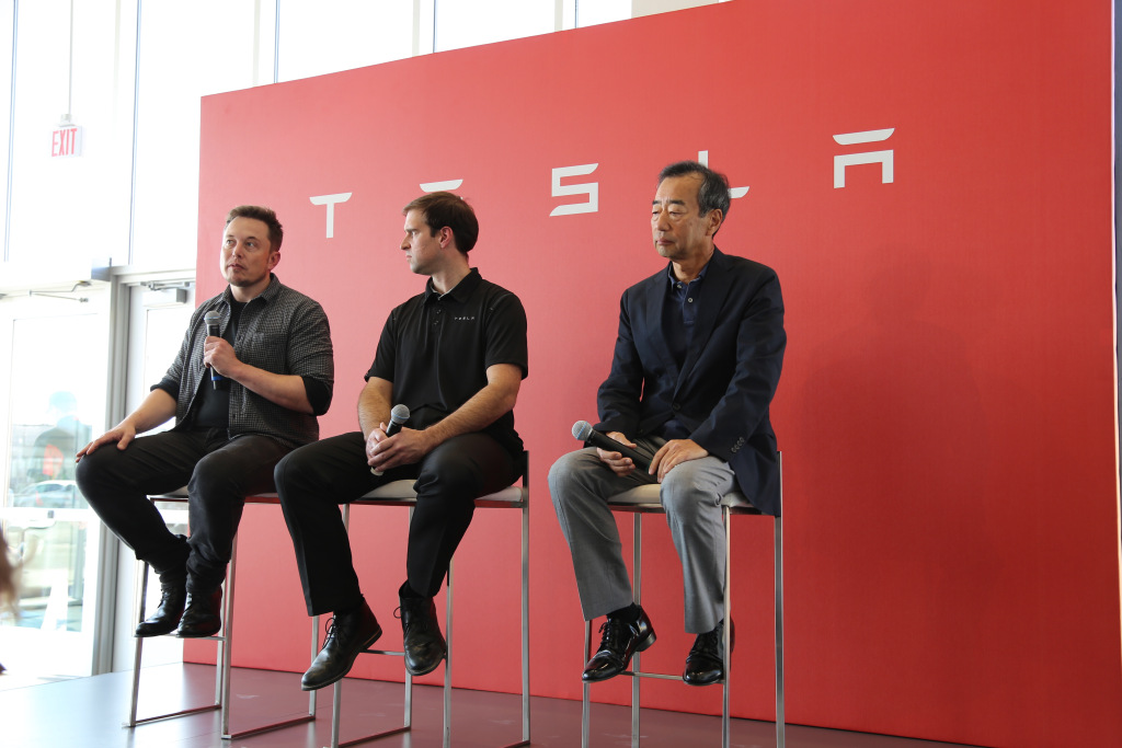 Musk, Straubel, Yamada at Gigafactory