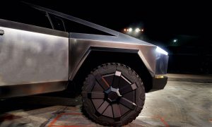 Tesla Cybertruck futuristic aero wheel makes debut in Los Angeles unveiling event on Nov. 21, 2019 (Photo: Teslarati)