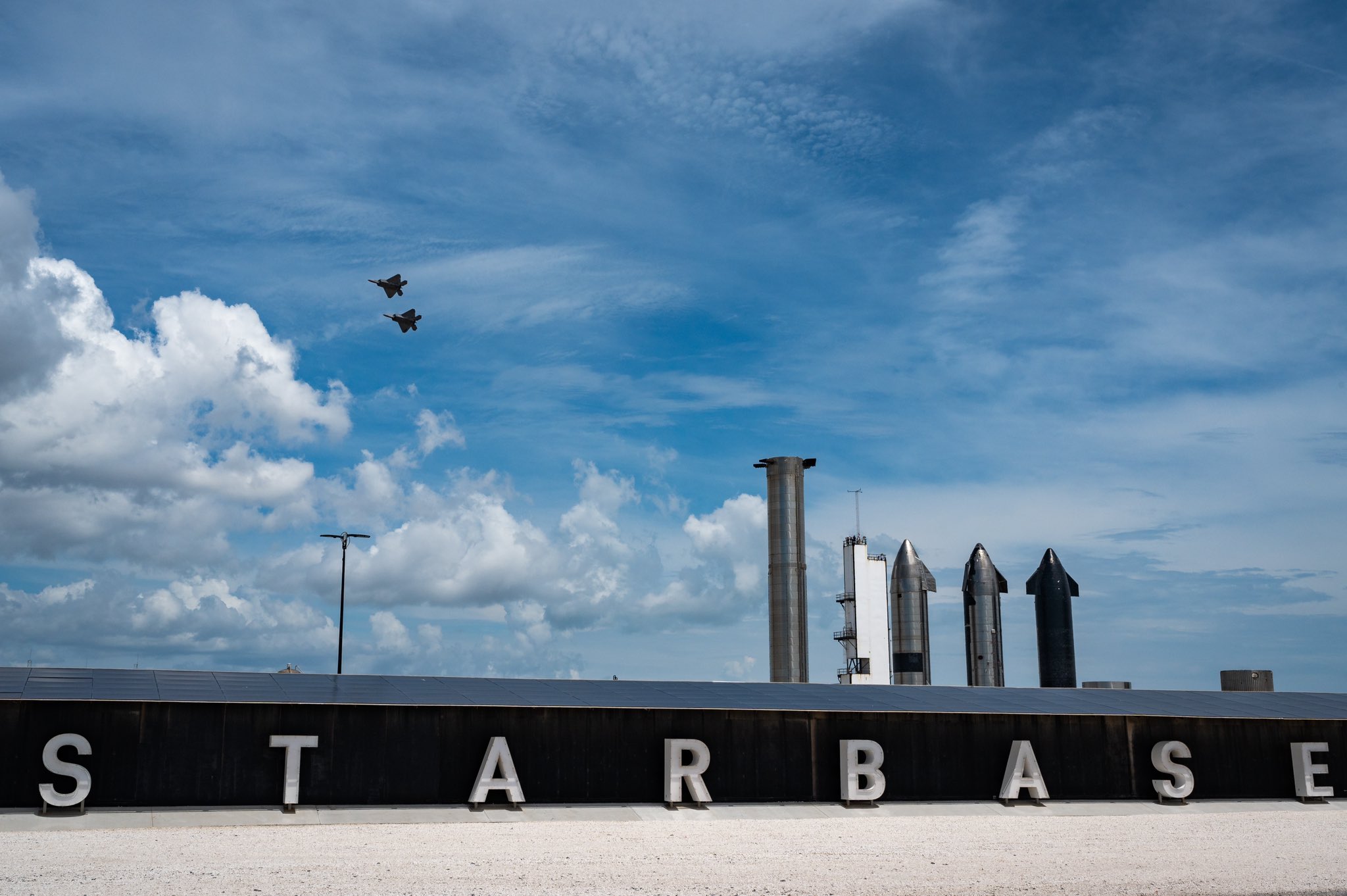 F-22 Demonstration Team flies over Starbase & Starship