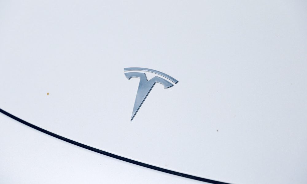 tesla-logo