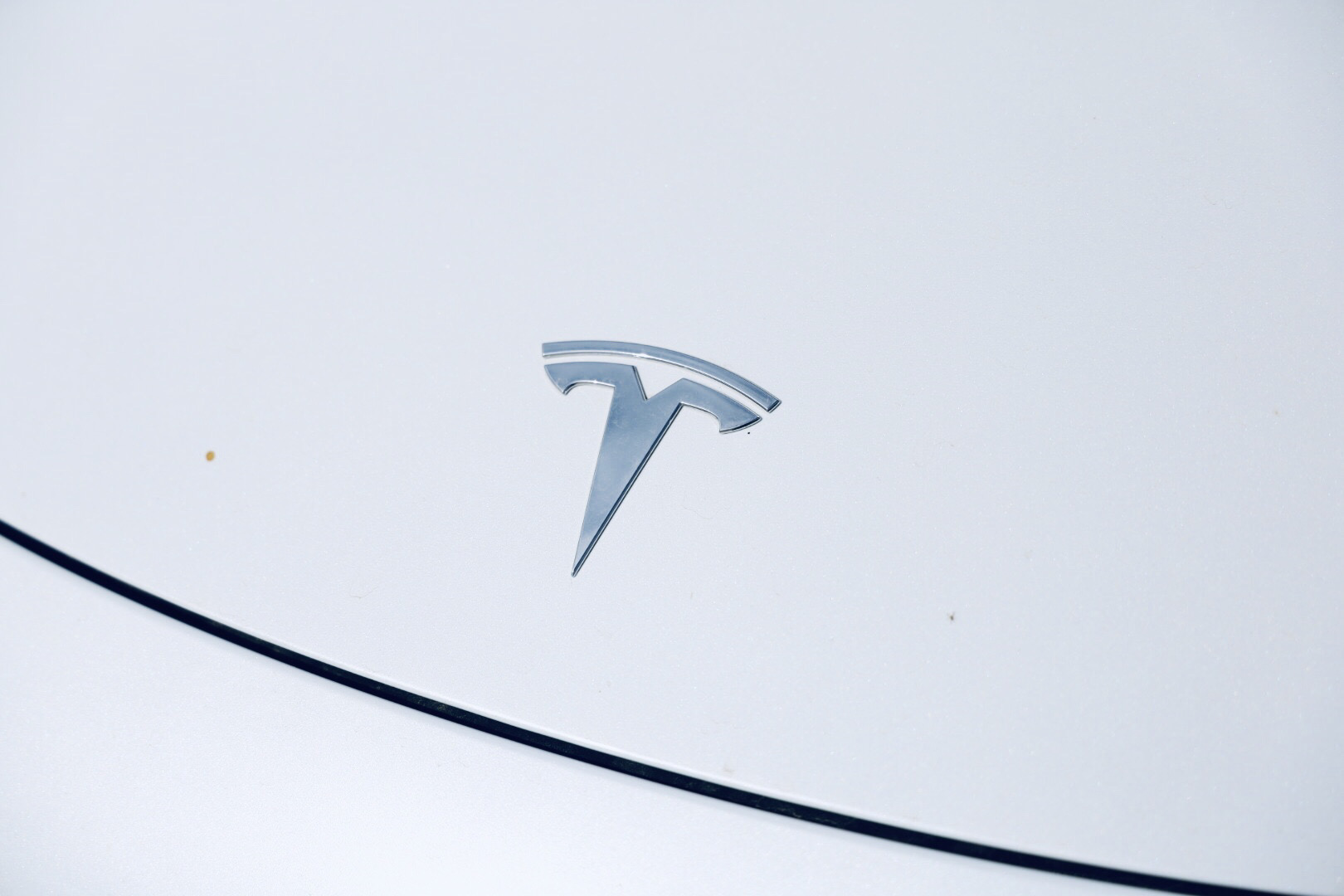 tesla-logo