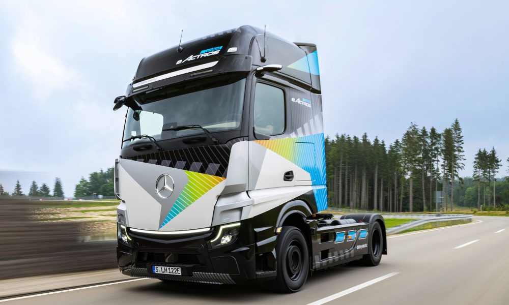 Mercedes electric semi-truck