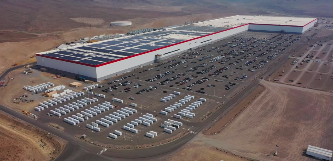 Tesla takes steps to protect Giga Nevada employees from wildfire smoke exposure