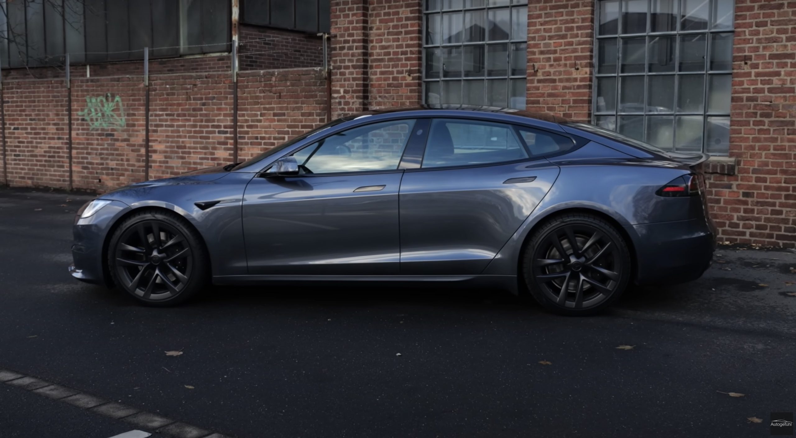 tesla-model-s-plaid-germany-review