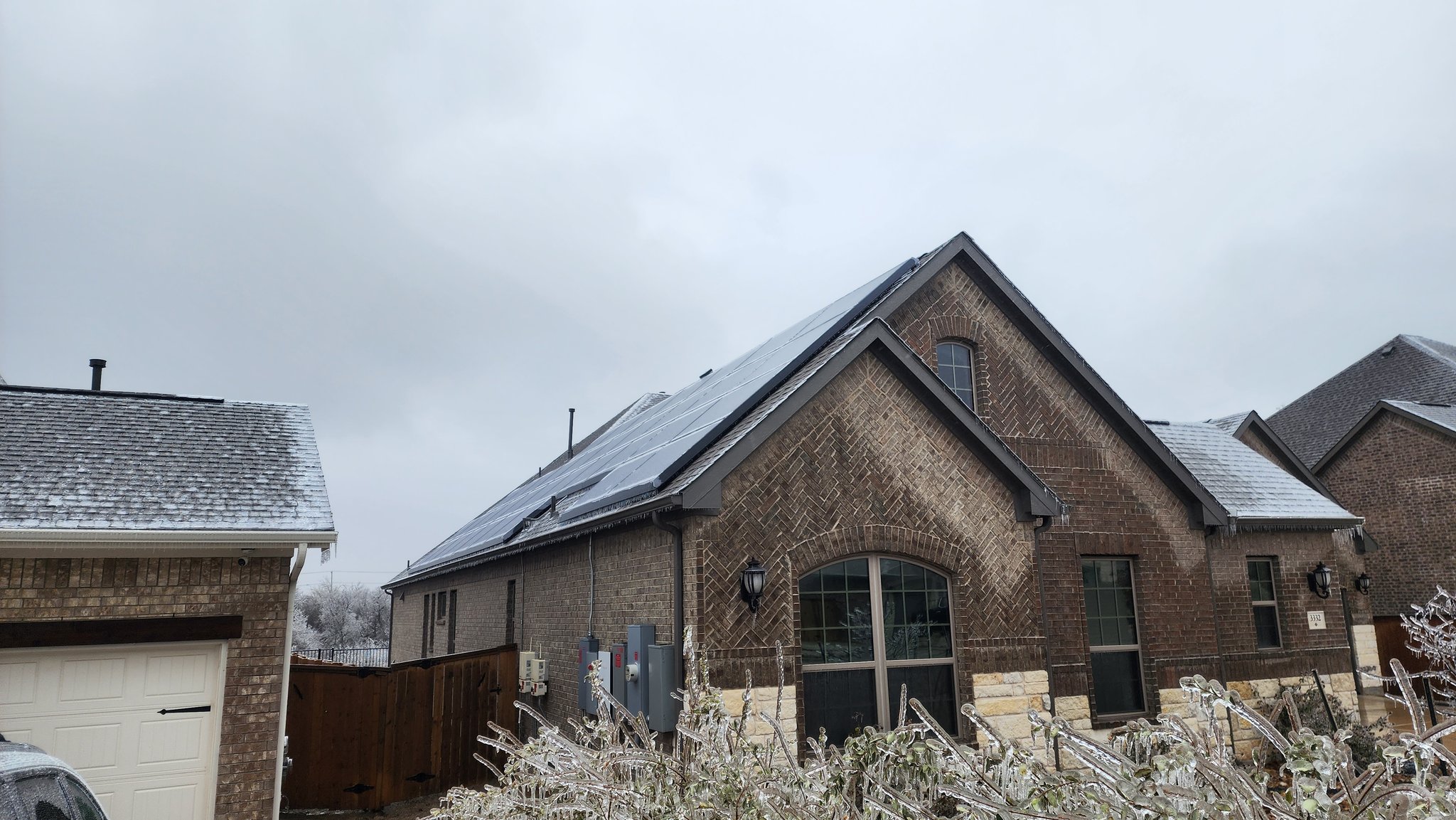 tx-freeze-tesla-solar-powerwalls