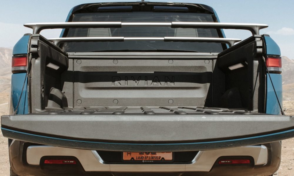 Rivian-r1t-tonneau-cover-sale