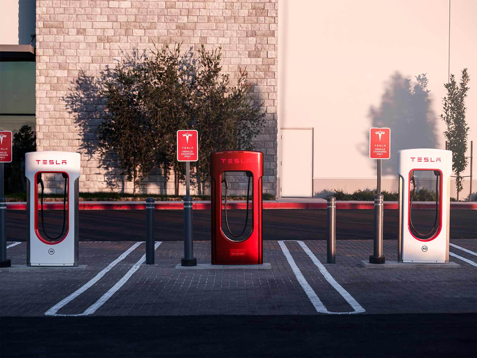 Tesla-free-unlimited-supercharging-offer-purchase